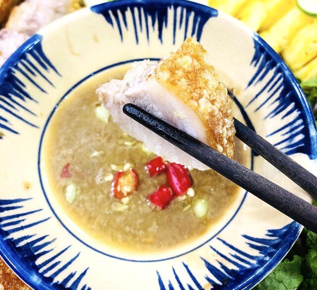 Món ăn này chấm cùng nước mắm ngon hay pha bột canh ớt đều rất ngon