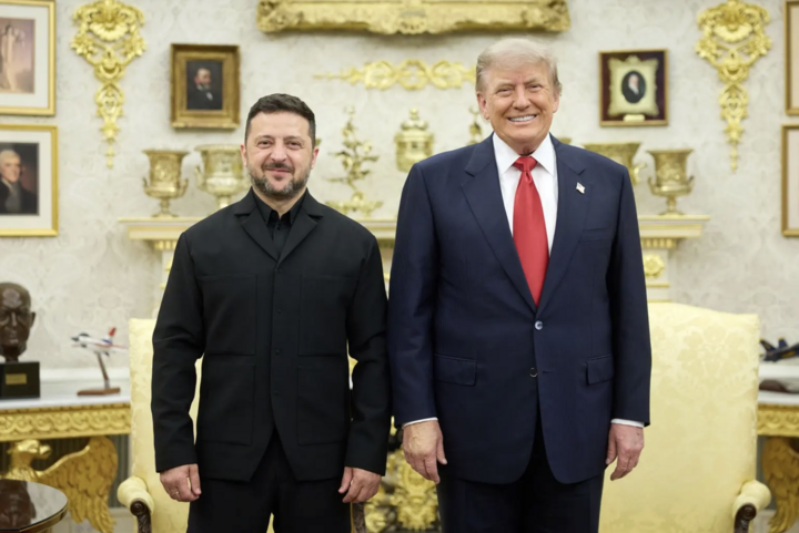 Ông Zelensky hé lộ nội dung cuộc họp kín với Tổng thống Trump - 1