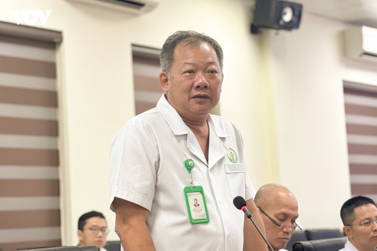 Ông Dương Đức Hùng, Giám đốc Bệnh viện Việt Đức thông tin về ca phẫu thuật ghép dương vật thành công đầu tiên của Việt Nam