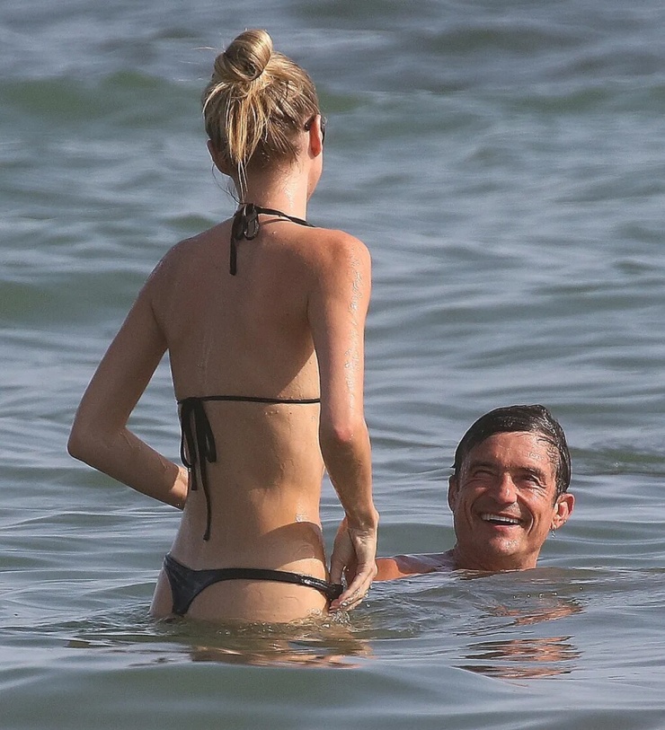 Orlando Bloom đi du lịch Italy cùng bạn gái kém 21 tuổi - 3