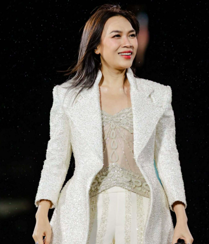 Ca sĩ Mỹ Tâm.