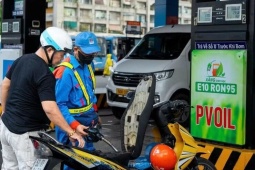 Giá xăng dầu hôm nay 29/7: Dầu thế giới giảm mạnh, trong nước sắp có giá mới