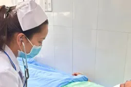 Vụ 84 người nhập viện sau khi ăn bánh mì: Công an vào cuộc, tạm đình chỉ cơ sở kinh doanh