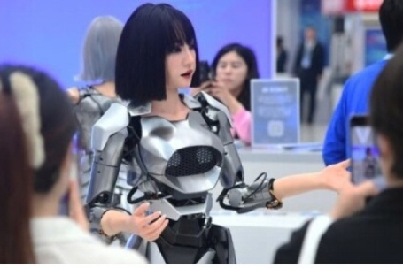 Mỹ dự kiến cấm nhập khẩu robot và bộ biến tần mới của Trung Quốc