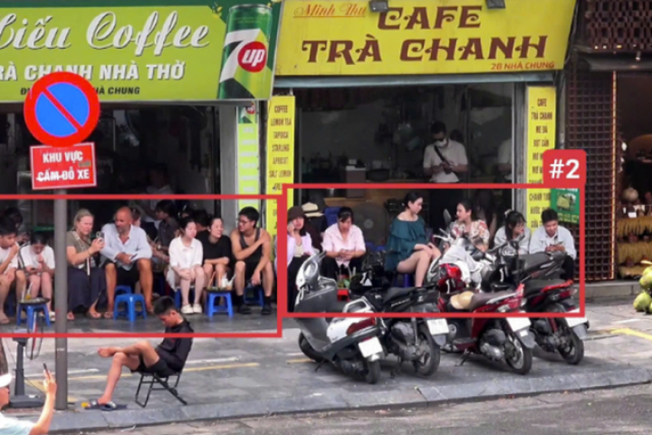 Hà Nội: Công bố 1.861 trường hợp bị 'phạt nguội' do lấn chiếm vỉa hè trái phép