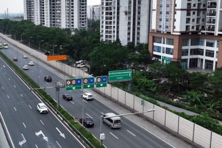 Đề xuất 'làn vượt xe' trên cao tốc: Chạy liên tục ở làn này có thể bị phạt nguội