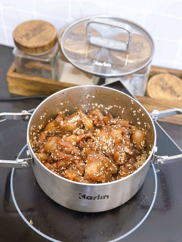 Kho thịt theo cách này ăn cùng bánh mì đảm bảo hương vị mới lạ, thơm phức, ngon tuyệt - 4