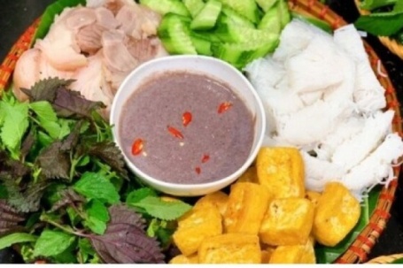 Ăn bún đậu mắm tôm nên chọn loại rau nào để vừa ngon vừa tốt cho sức khỏe?