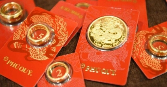 Giá vàng hôm nay 30/7: Quay đầu đi lên sát ngưỡng 4.100 USD/ounce