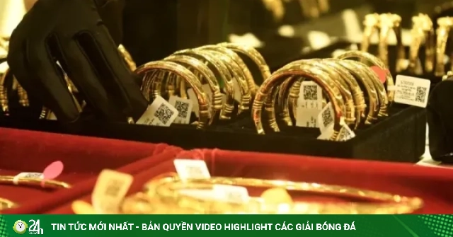 Giá vàng hôm nay (30/7): Bật tăng mạnh