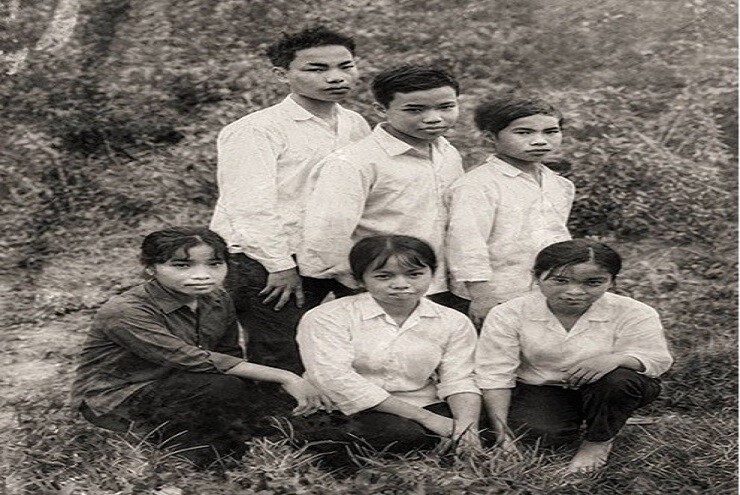 Tìm thấy ảnh tập thể, cá nhân trong hầm mộ liệt sĩ tại lô cao su TP. Đồng Nai