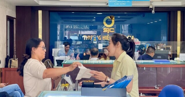 Xôn xao SJC thu mua vàng, kim cương của PNJ, Kim Lý