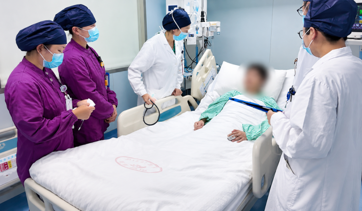 Xu nhập viện điều trị suốt một tháng. Ảnh: HK01