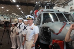 Bên trong tàu sân bay USS George Washington và sức mạnh tác chiến của không đoàn hải quân Mỹ