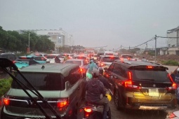 Hà Nội mưa lớn