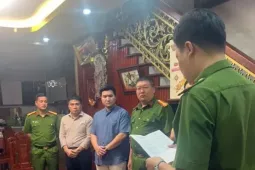 Vụ buôn lậu thủy sản trị giá 1.000 tỷ: Khởi tố Chi cục trưởng Chăn nuôi và Thú y vùng I