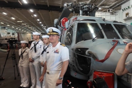 Bên trong tàu sân bay USS George Washington và sức mạnh tác chiến của không đoàn hải quân Mỹ