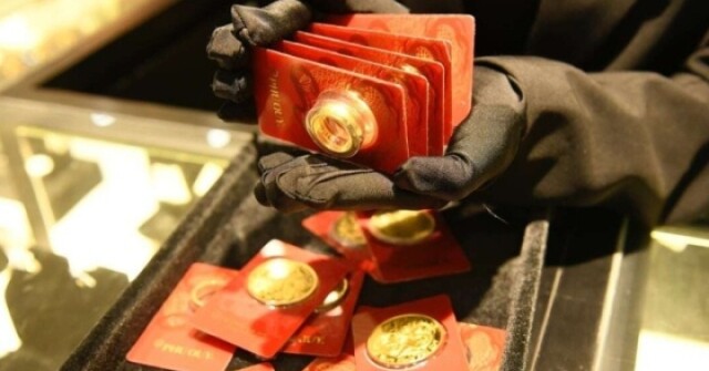 Giá vàng hôm nay 31/7: Vượt ngưỡng 4.100 USD/ounce