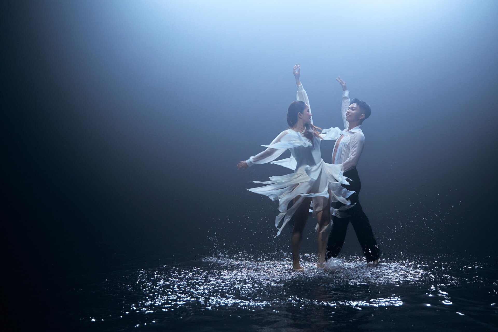 Vũ đạo của vợ chồng kiện tướng dancesport. Ảnh: NVCC