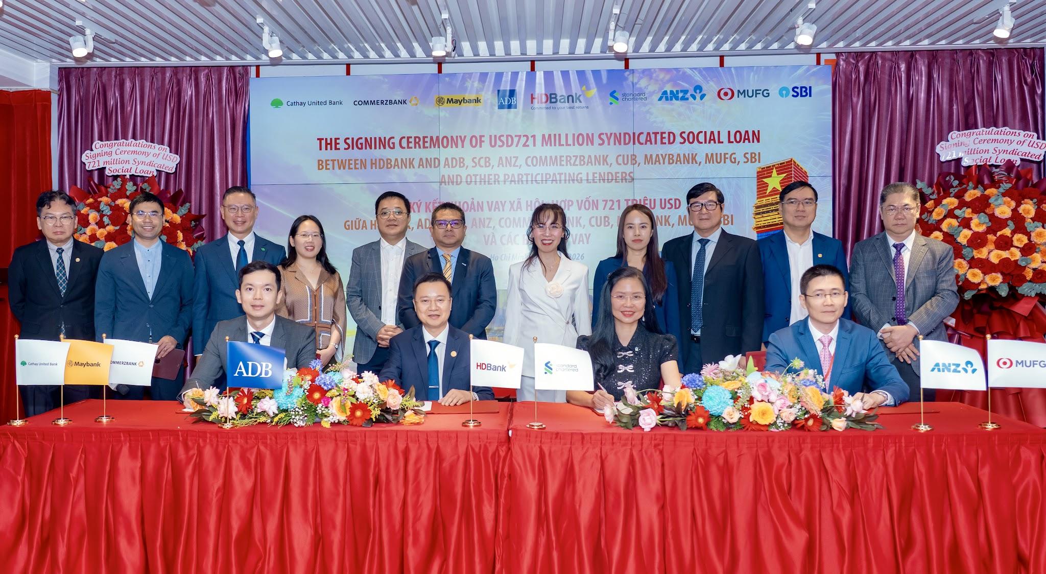 Lễ ký kết khoản vay xã hội hợp vốn quốc tế 721 triệu USD - dấu mốc mới trên hành trình kết nối nguồn vốn toàn cầu vì phát triển bền vững tại Việt Nam
