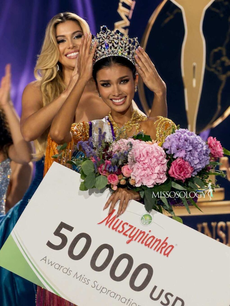 Katrina Llegado giành vương miện Hoa hậu Siêu quốc gia (Miss Supranational) và giải thưởng 50.000 USD. Ảnh: Missosology