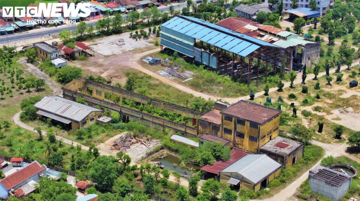 Nơi đây từng là niềm kiêu hãnh của công nghiệp chế biến nông sản địa phương và khu vực khi từng đạt tới mức công suất hơn 5.000 tấn mía/ngày. Tuy nhiên đến năm 2019, UBND tỉnh Bình Định (cũ) đã tiến hành các thủ tục và tuyên bố phá sản đối với công ty khi người đại diện pháp luật là người Ấn Độ rời bỏ nhà máy không rõ nguyên nhân, không thể triệu tập.