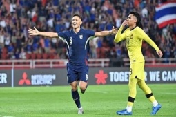 Trực tiếp bóng đá Thái Lan - Malaysia:  " Voi chiến "  cẩn trọng tiền đạo 37 tuổi gốc Brazil (AFF Cup)