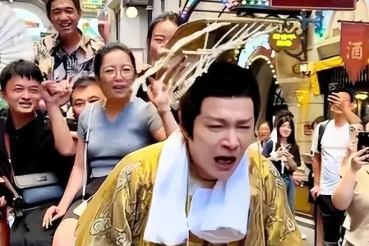 Nam diễn viên 'Thần điêu đại hiệp' làm phu kéo xe khiến nhiều người xót xa