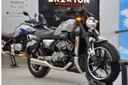 Cận cảnh Hyosung GV350X - môtô cruiser 135 triệu đồng