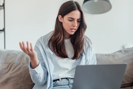 Điều gì khiến nhiều người không còn muốn gắn bó với Windows 11?