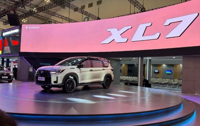 Suzuki XL7 bản nâng cấp lộ diện - 2