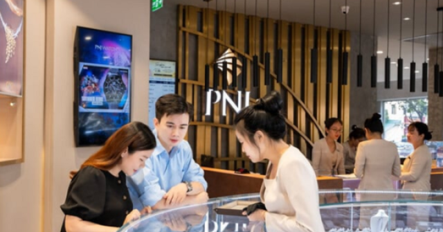Tháng 7 sóng gió của PNJ: Hơn 16.400 tỷ đồng vốn hóa đã bốc hơi