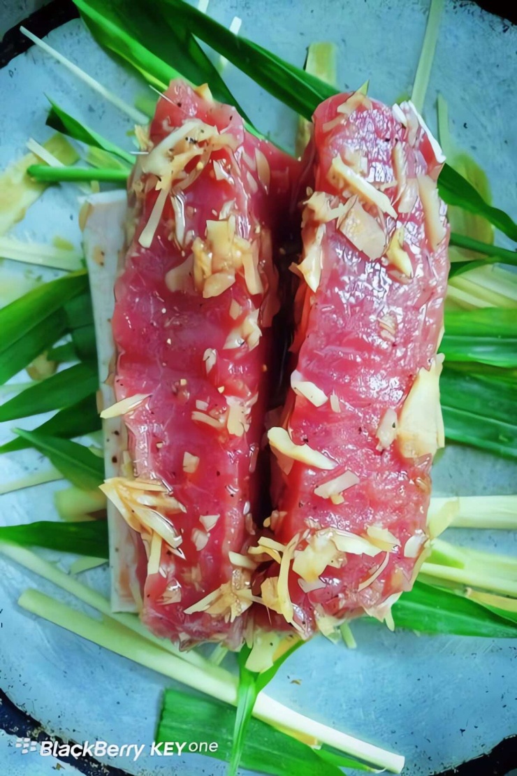 Loại thịt mềm và ít mỡ hơn thịt bò, thơm hơn thịt cừu, làm món này vừa lạ miệng vừa thơm ngon - 3