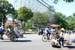 Nguyên nhân miền Bắc mưa lớn nhưng vẫn duy trì oi nóng