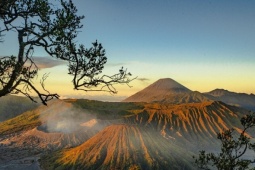 Khách Việt choáng ngợp trước 'hành tinh khác' ở Indonesia