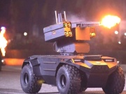 Xem robot tự hành cùng Cảnh sát đặc nhiệm nổ súng tiêu diệt mục tiêu khủng bố