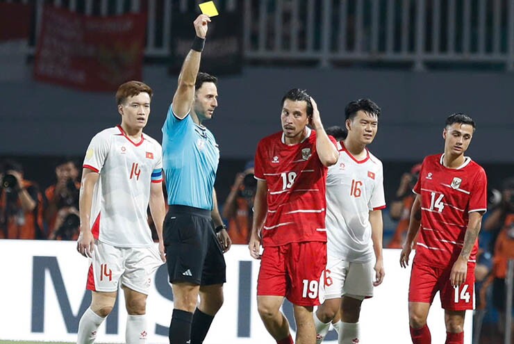 Báo Indonesia cay đắng sau trận thua 0-3 ĐT Việt Nam, bái phục HLV Kim Sang Sik