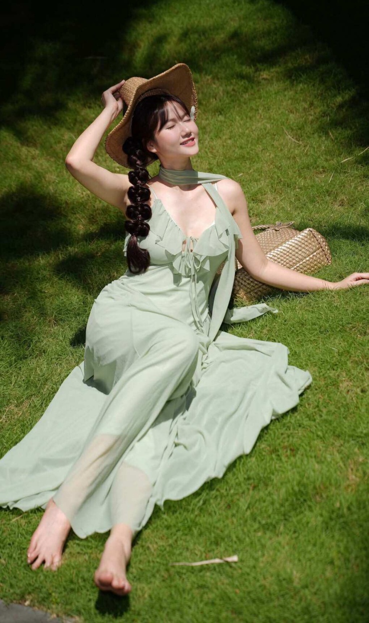 Ảnh sao 4/8: Em bé thứ ba nhà Trường Giang - Nhã Phương lộ diện - 8