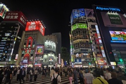 Tokyo – nơi nhịp sống bắt đầu khi hoàng hôn buông