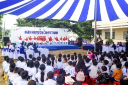 Hơn 500 học sinh vùng cao Lâm Đồng tham gia ngày hội vươn cao Việt Nam