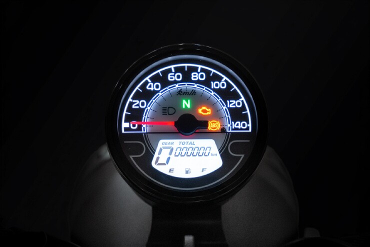 Suzuki ra mắt xế nổ mới Suzuki GN160, dáng cổ điển khá đẹp - 1