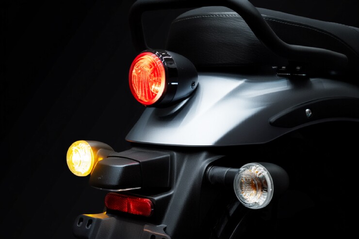 Suzuki ra mắt xế nổ mới Suzuki GN160, dáng cổ điển khá đẹp - 10