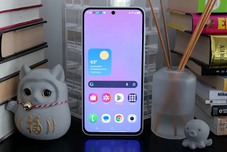Mẫu điện thoại Samsung bền, pin lâu mà không “đau ví” đáng cân nhắc - 1