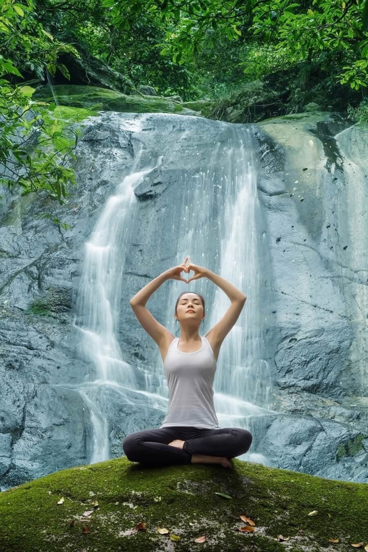 Ảnh sao 5/8: Thu Minh hãnh diện về Hương Tràm - 10