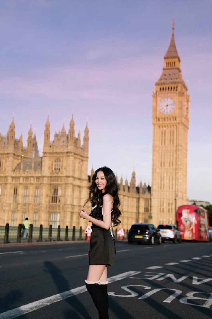 Hiền Thục dạo chơi bờ sông Thames, check in tháp Big Ben - 1