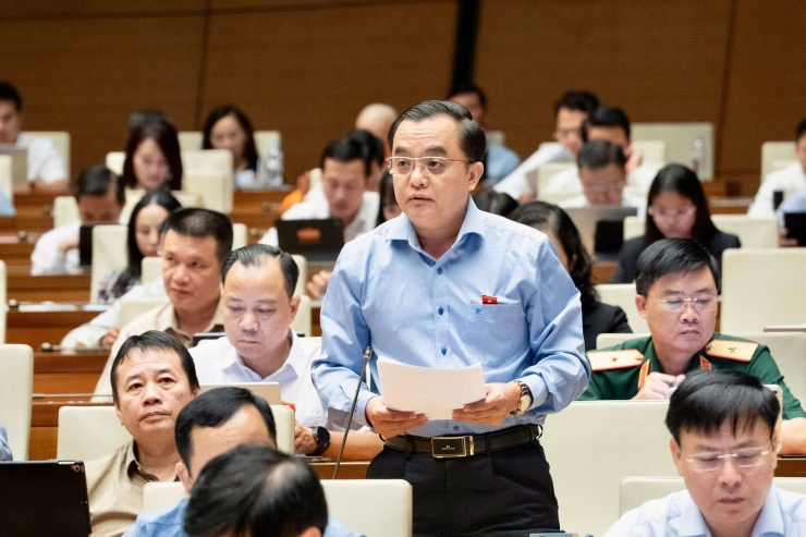 Đại biểu Huỳnh Ngọc Liêm, Đoàn ĐBQH tỉnh Lâm Đồng (Ảnh: Media QH).