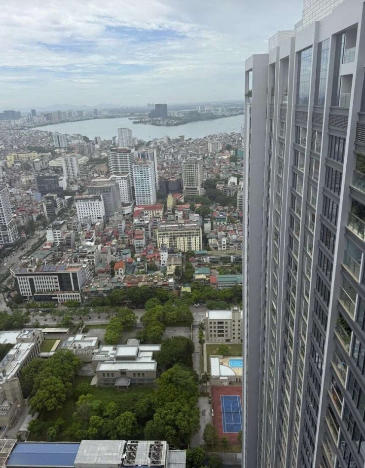 Mai Phương Thúy tặng em gái Mai Ngọc Phượng và hai cháu căn sky villa (biệt thự trên không) giá khoảng 120 tỷ đồng. (Ảnh: FBNV)