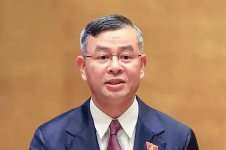 Bộ trưởng Tài chính nói lý do phải cấm kinh doanh khí cười