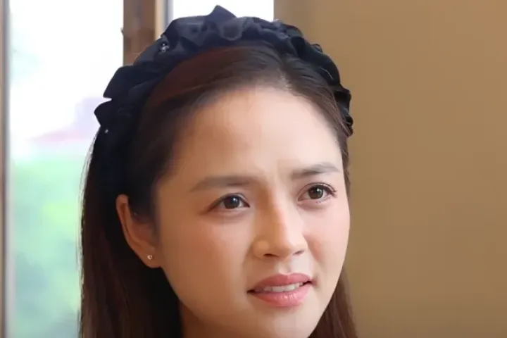 Thu Quỳnh: 'Tôi chưa bao giờ đòi hỏi chu cấp từ bố của hai con'