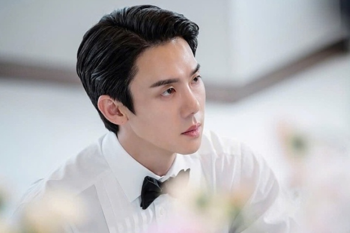 Yoo Yeon Seok lần đầu đến Hà Nội
